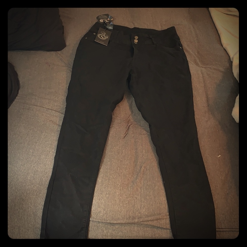Black Jeans